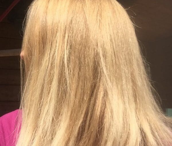 J'ai testé le bain de beurre de karité pour cheveux.