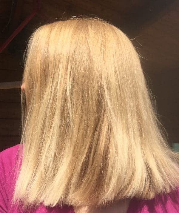 J'ai testé le bain de beurre de karité pour cheveux.